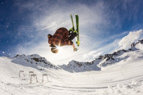 今日电竞比赛盘口赔率精准预测推荐，今晚电竞比赛时间