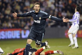 世界杯新周期：检讨“黄牌停赛规则”是否应延至更后阶段 减少明星缺席决赛遗憾