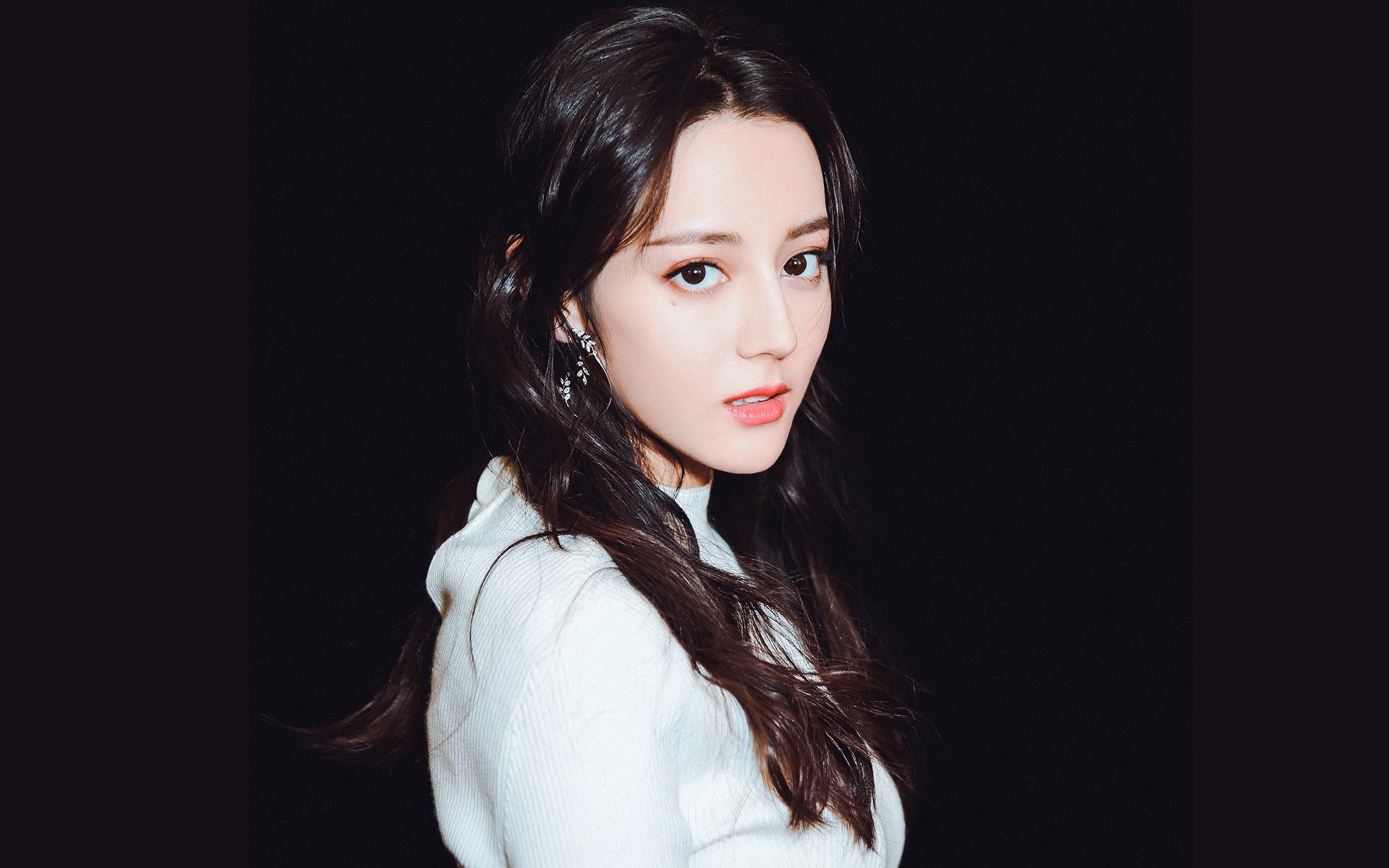 爱游戏体育APP下载-中国三人篮球女队强化篮板球控制，中国三人女篮规则