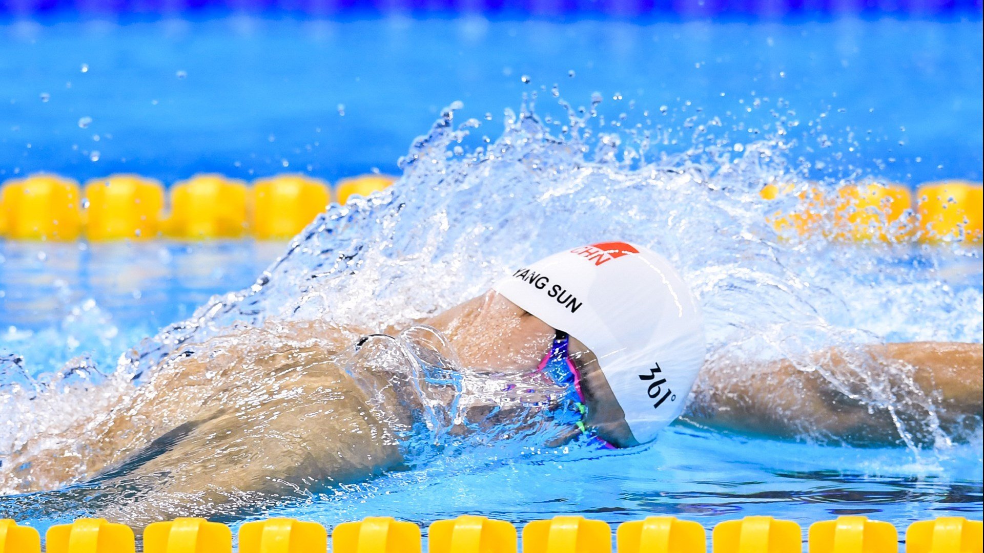 世界杯四强:法国2比0摩洛哥 卫冕冠军顶住黑马冲击